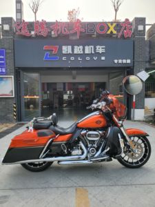 二手哈雷戴维森大道滑翔 Street Glide