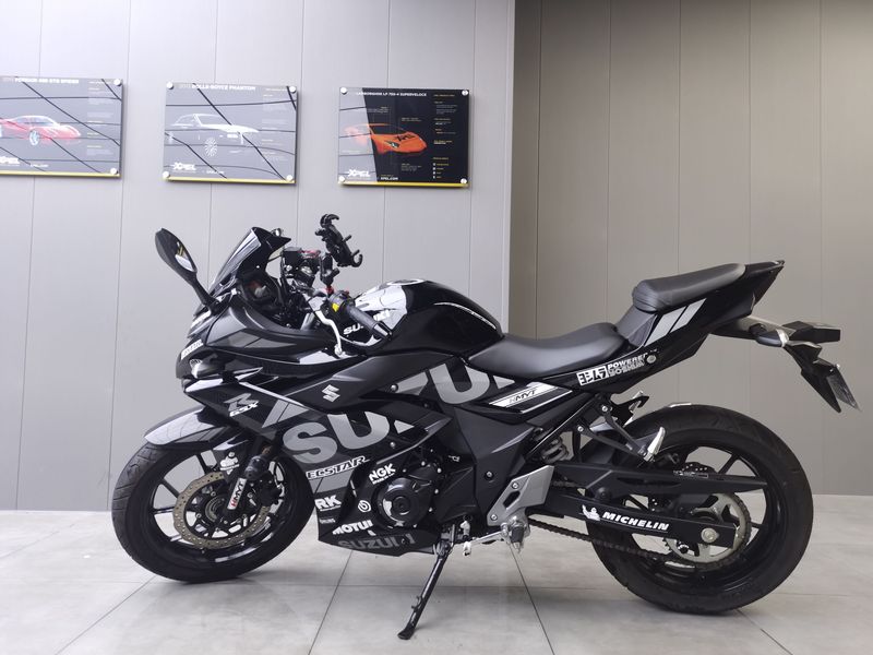 二手豪爵铃木GSX250R