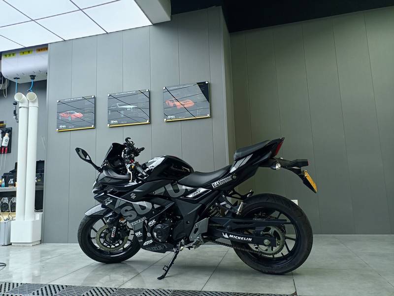 二手豪爵铃木GSX250R