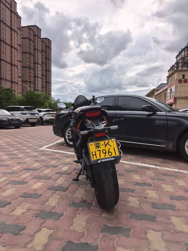 二手本田CBR650R