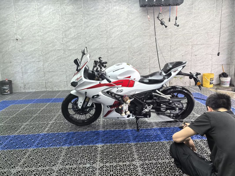 二手QJMOTOR赛250