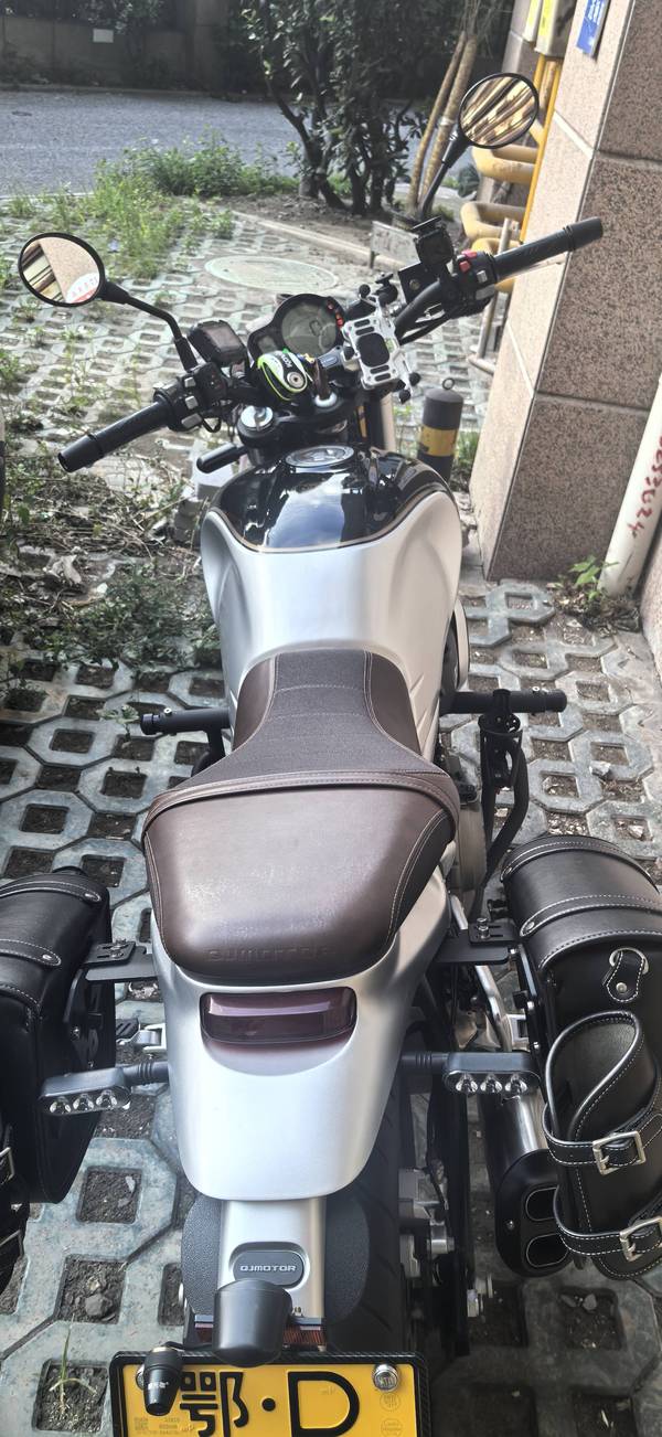 二手QJMOTOR逸550