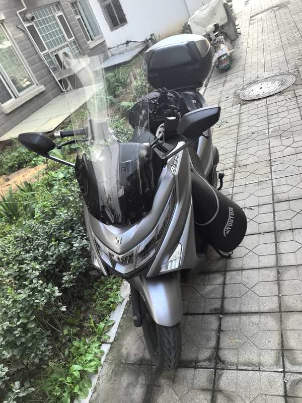 二手豪爵UHR150