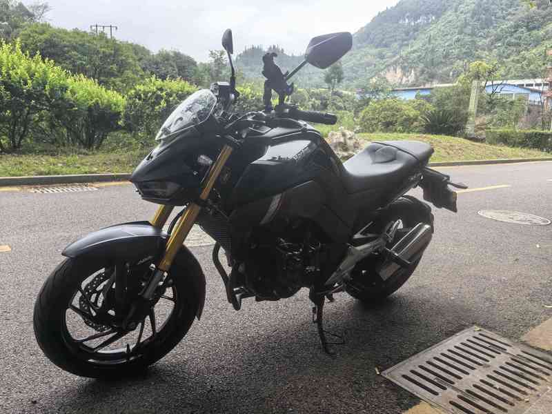 二手豪爵XCR300