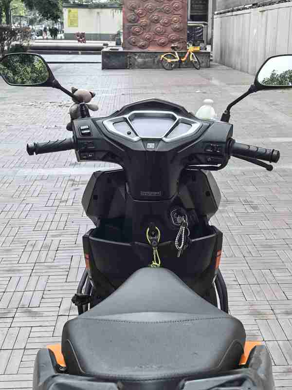 二手五羊本田NX125