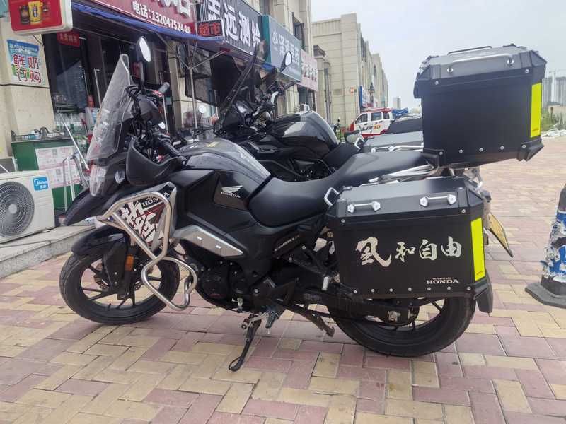 二手五羊本田猛鸷 CB190X