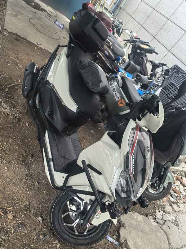 二手QJMOTOR鸿150RS