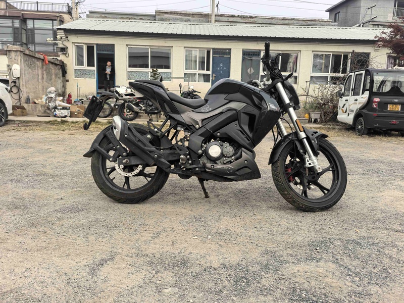 二手贝纳利小迅龙 BN150S