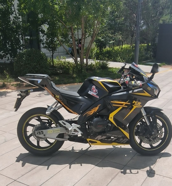 二手诺马刀风 400