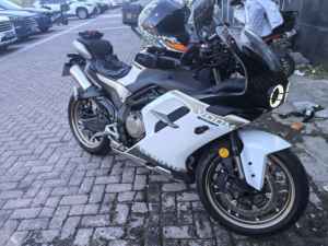 二手春风500SR VOOM