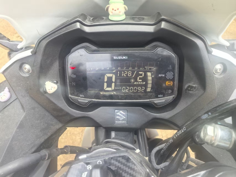 二手豪爵铃木GSX250R