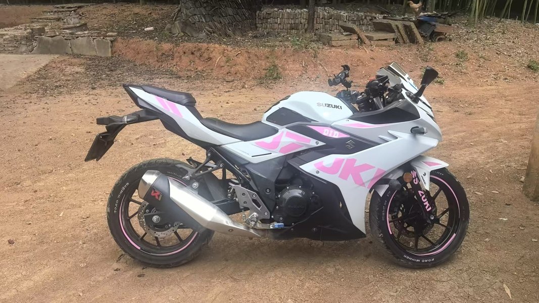 二手豪爵铃木GSX250R