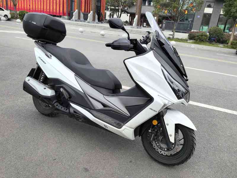 二手大阳V锐 300T