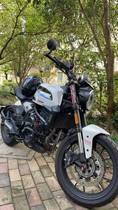 二手摩托莫里尼赛文佐6½