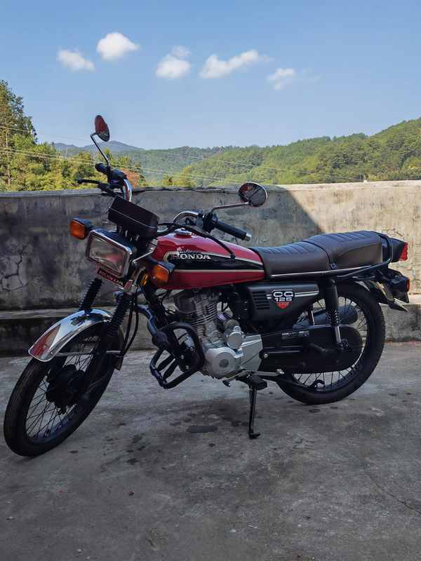 二手五羊本田CG125