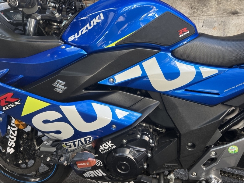 二手豪爵铃木GSX250R