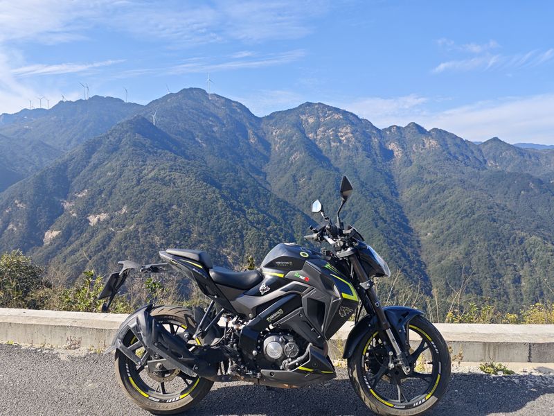 二手贝纳利小迅龙 BN150S