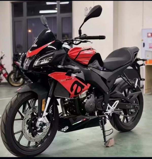 二手宗申阿普利亚GPR250S