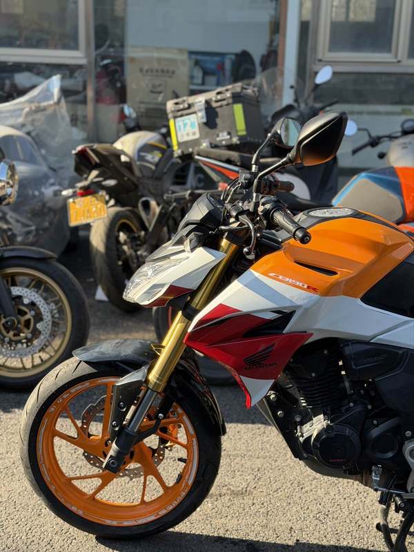二手五羊本田CB190R 暴锋眼