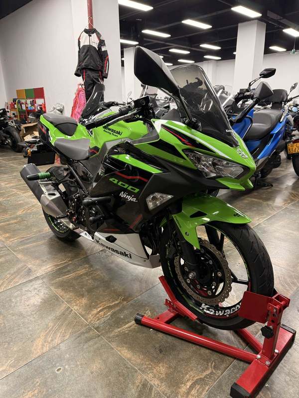 二手川崎Ninja 400