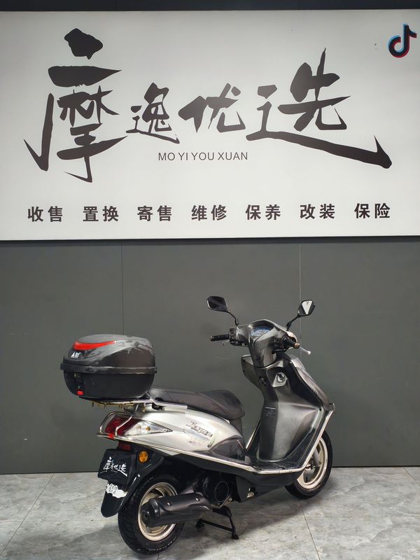 二手五羊本田SCR 喜鲨125