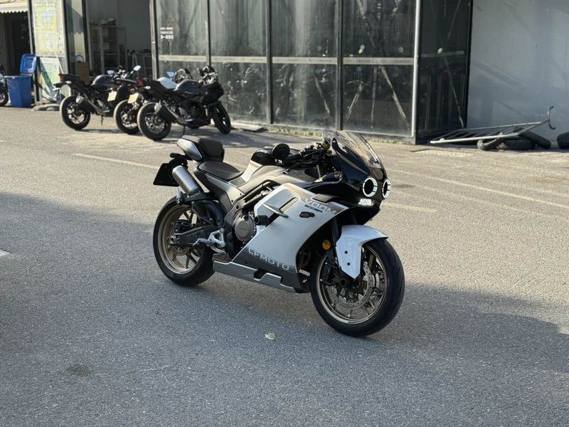 二手春风500SR VOOM