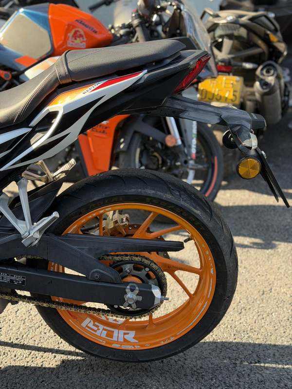 二手五羊本田CB190R 暴锋眼