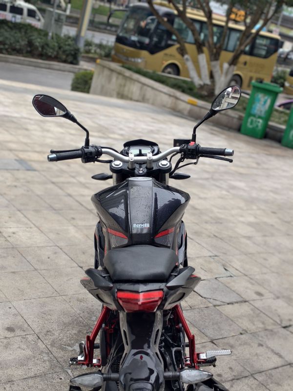 二手贝纳利红宝龙 TNT150i