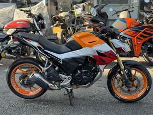 二手五羊本田CB190R 暴锋眼