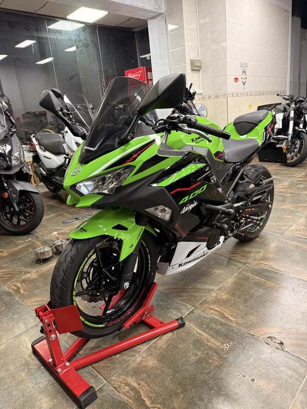 二手川崎Ninja 400