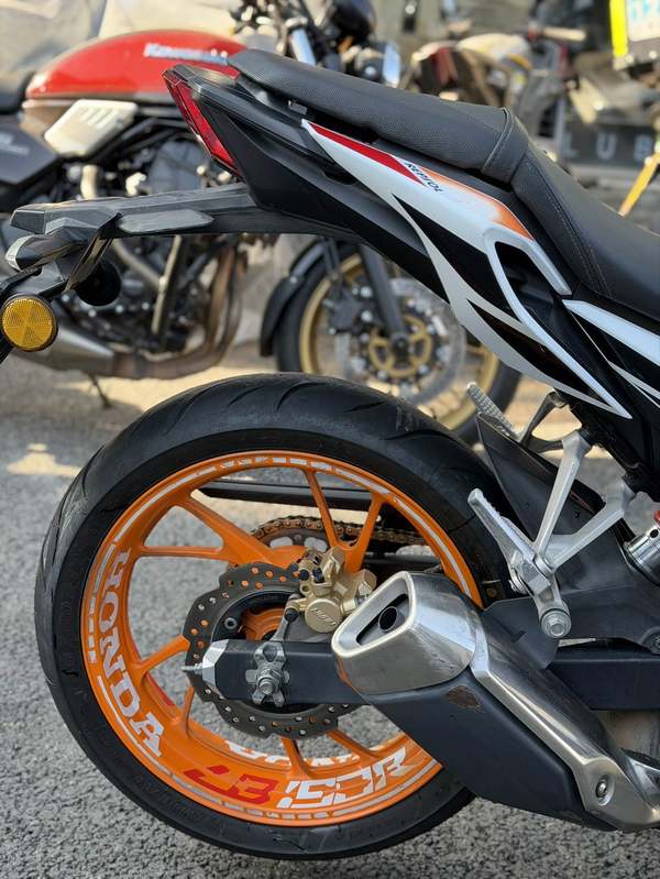 二手五羊本田CB190R 暴锋眼