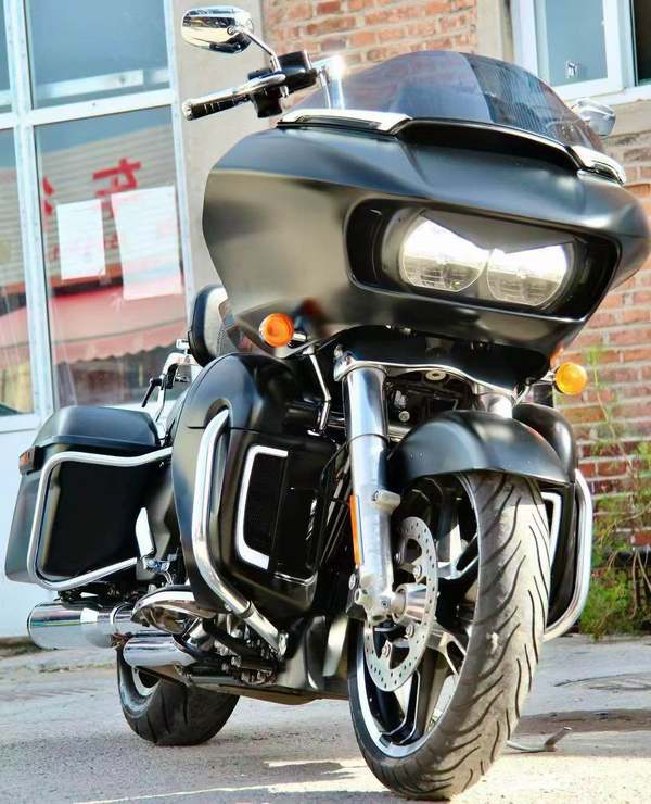 二手哈雷戴维森公路滑翔 Road Glide