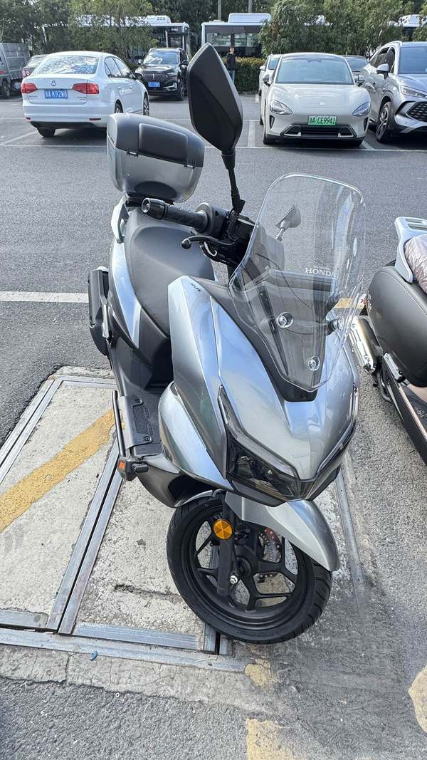 二手五羊本田NWT150