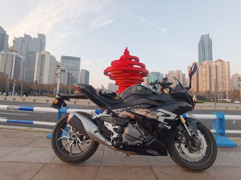 二手贝纳利龙卷风 Tornado 402R