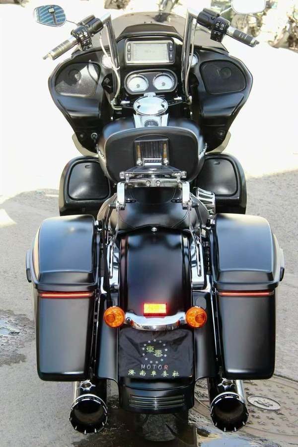 二手哈雷戴维森公路滑翔 Road Glide