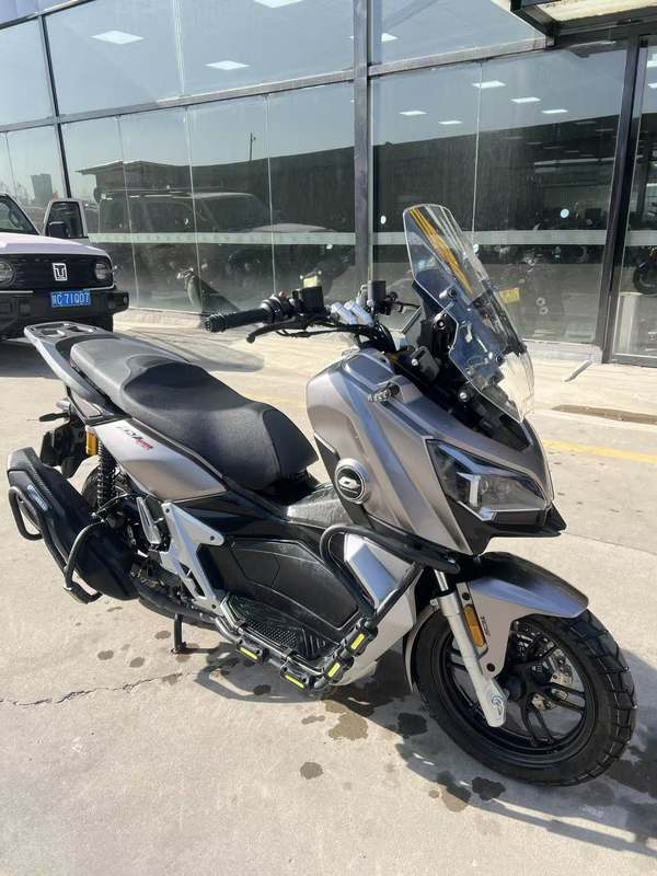 二手QJMOTOR鸿250ADV