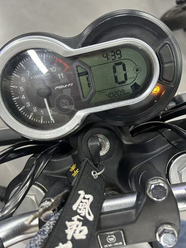 二手五羊本田鸷道 CB190SS