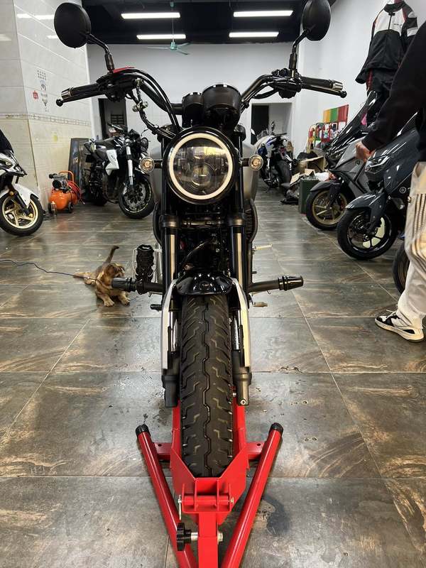 二手五羊本田鸷道 CB190SS