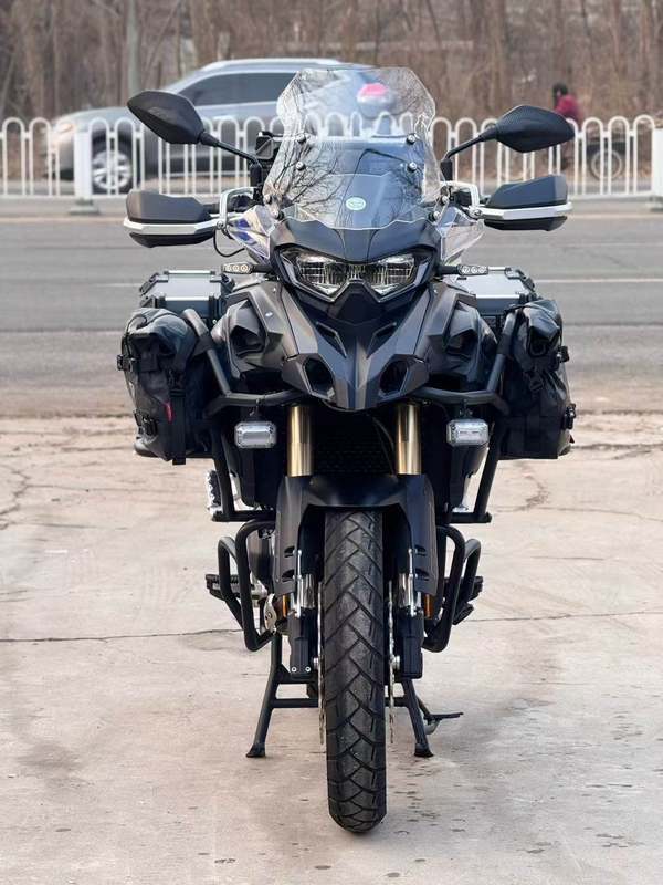 二手贝纳利TRK552