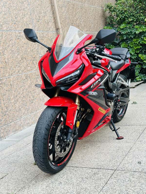 二手本田CBR650R