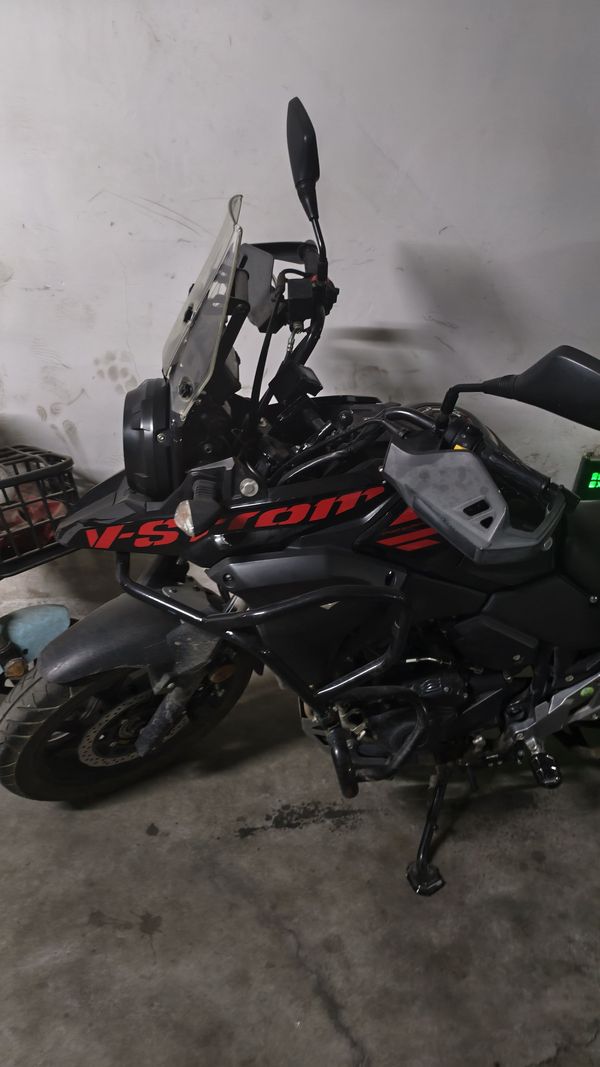 二手豪爵铃木DL250