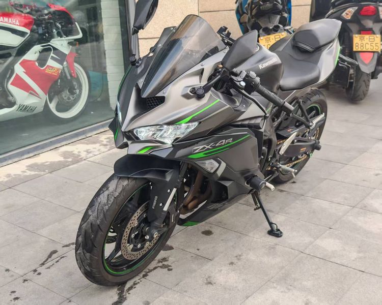 二手川崎ZX-4R