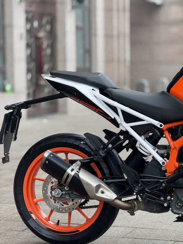 二手KTMR2R390 Duke