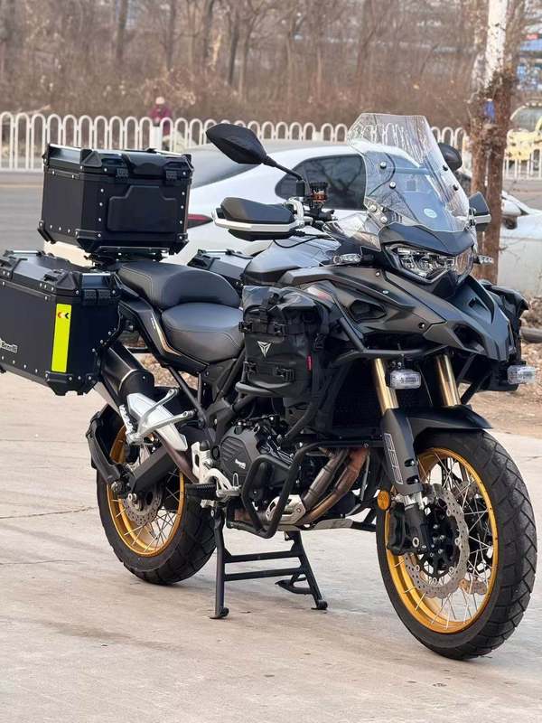 二手贝纳利TRK552