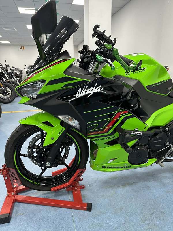 二手川崎Ninja 400