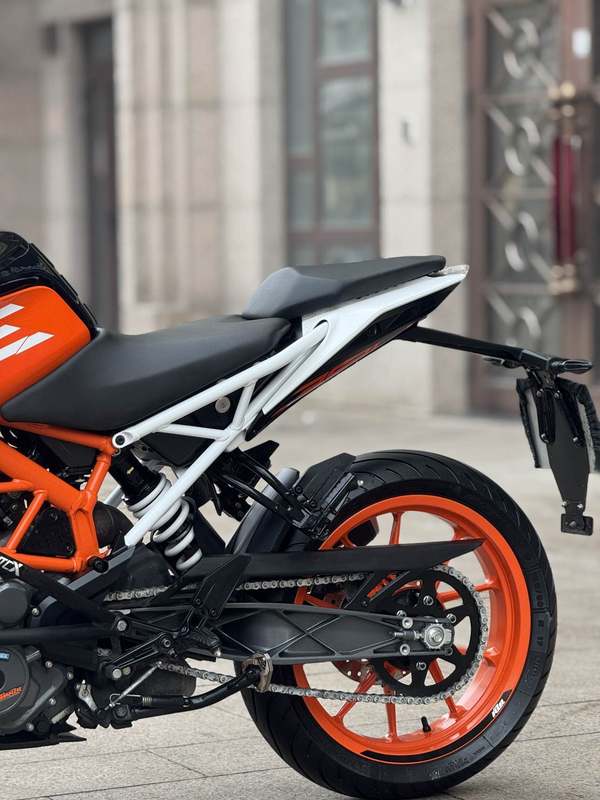 二手KTMR2R390 Duke