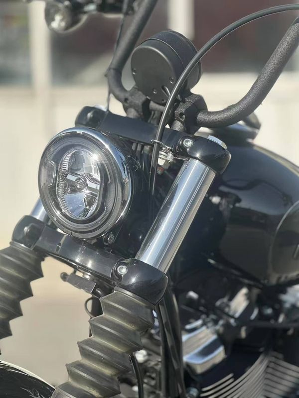 二手哈雷戴维森街霸 Street Bob