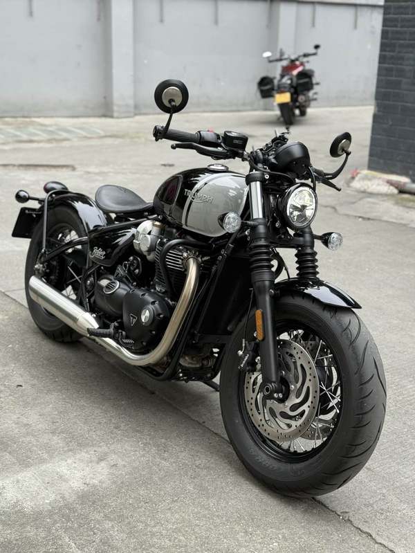 二手凯旋Bonneville Bobber