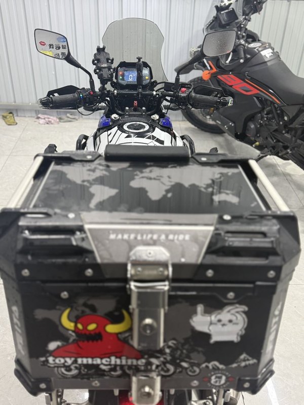 二手豪爵铃木DL250