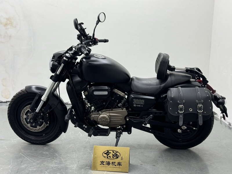 二手QJMOTOR闪300